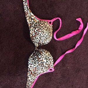 34C bathing suit top from Victoria Secret